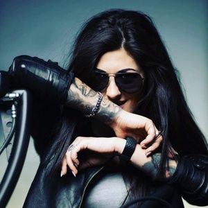 Meet your Posher, Neha